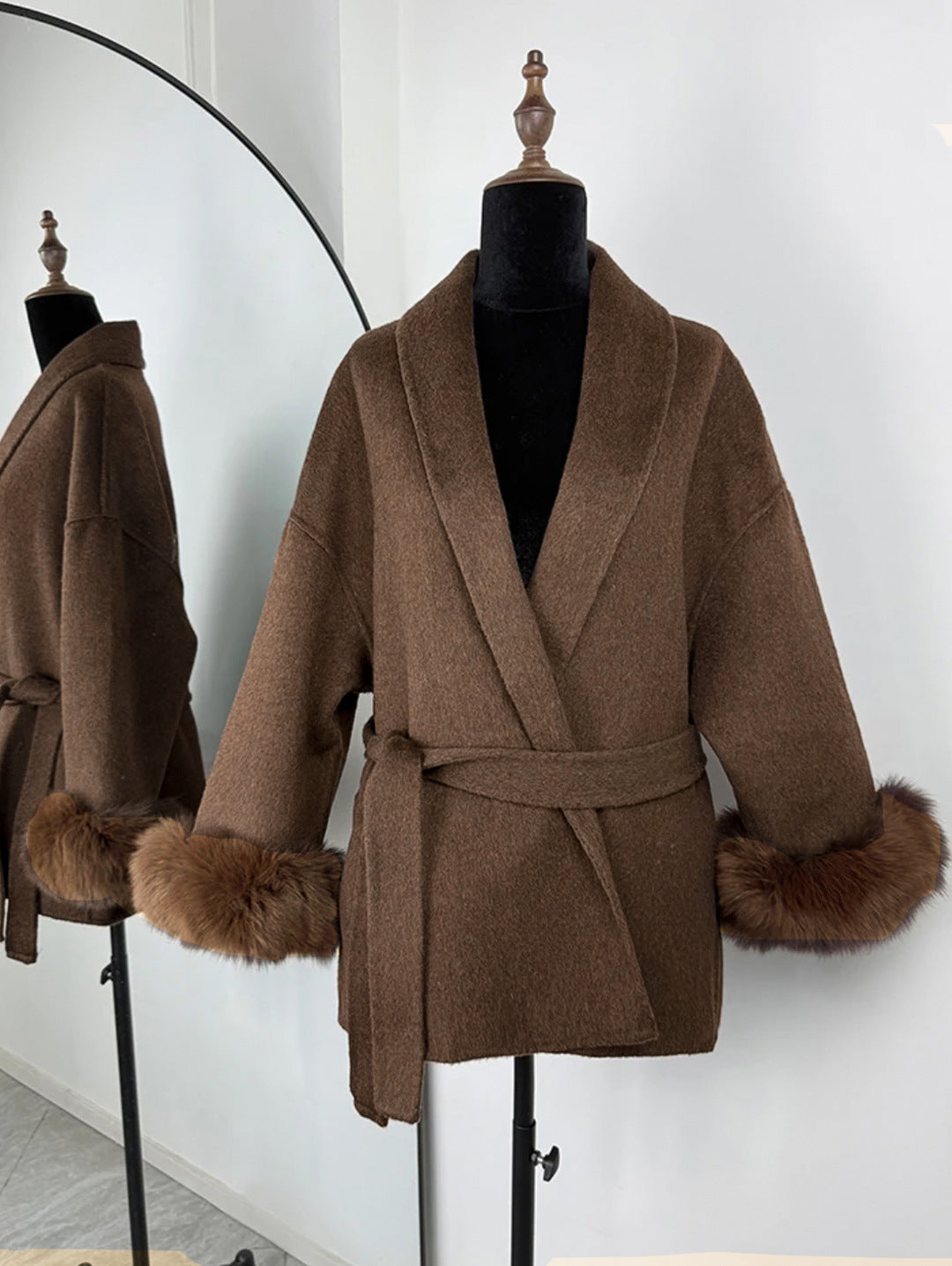Fur V-neck Lace-up French Woolen Coat